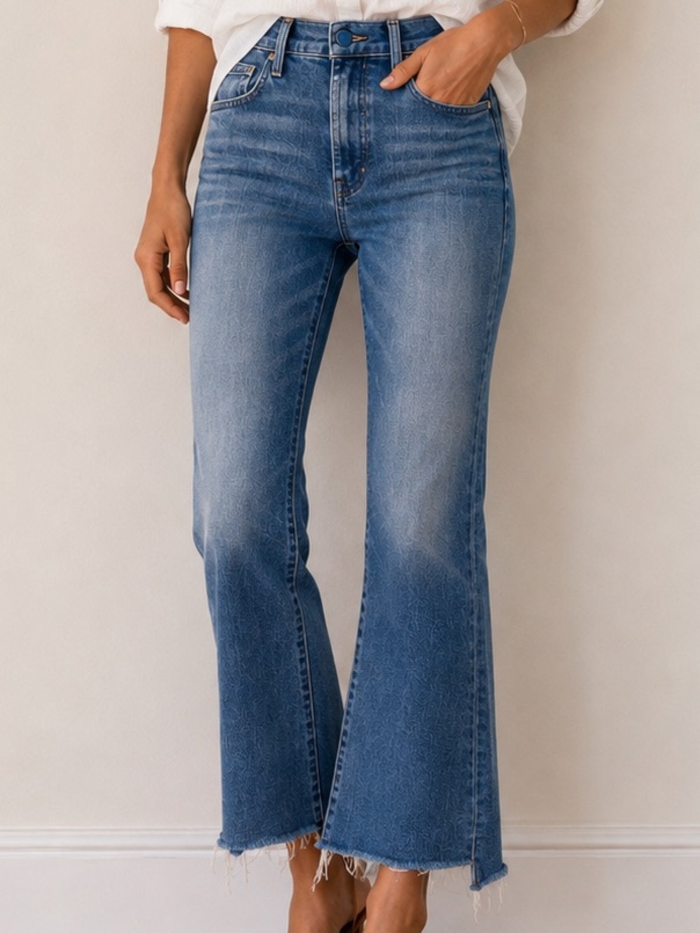 MOTHER The Insider Crop Step Fray Flare Distressed Jeans (Size 23)